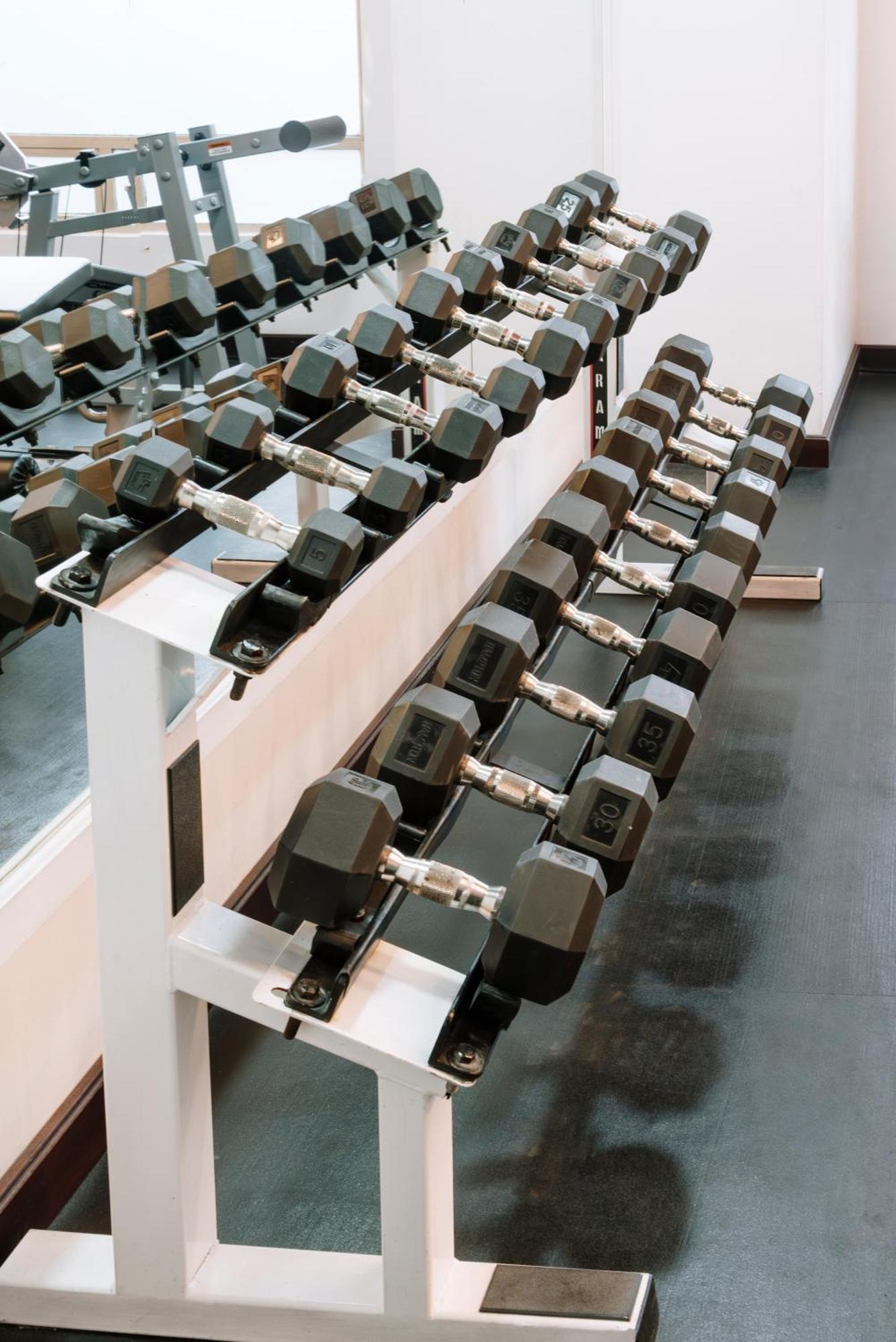 Hotel Clarion Suites Guatemala Exterior foto Dumbbells