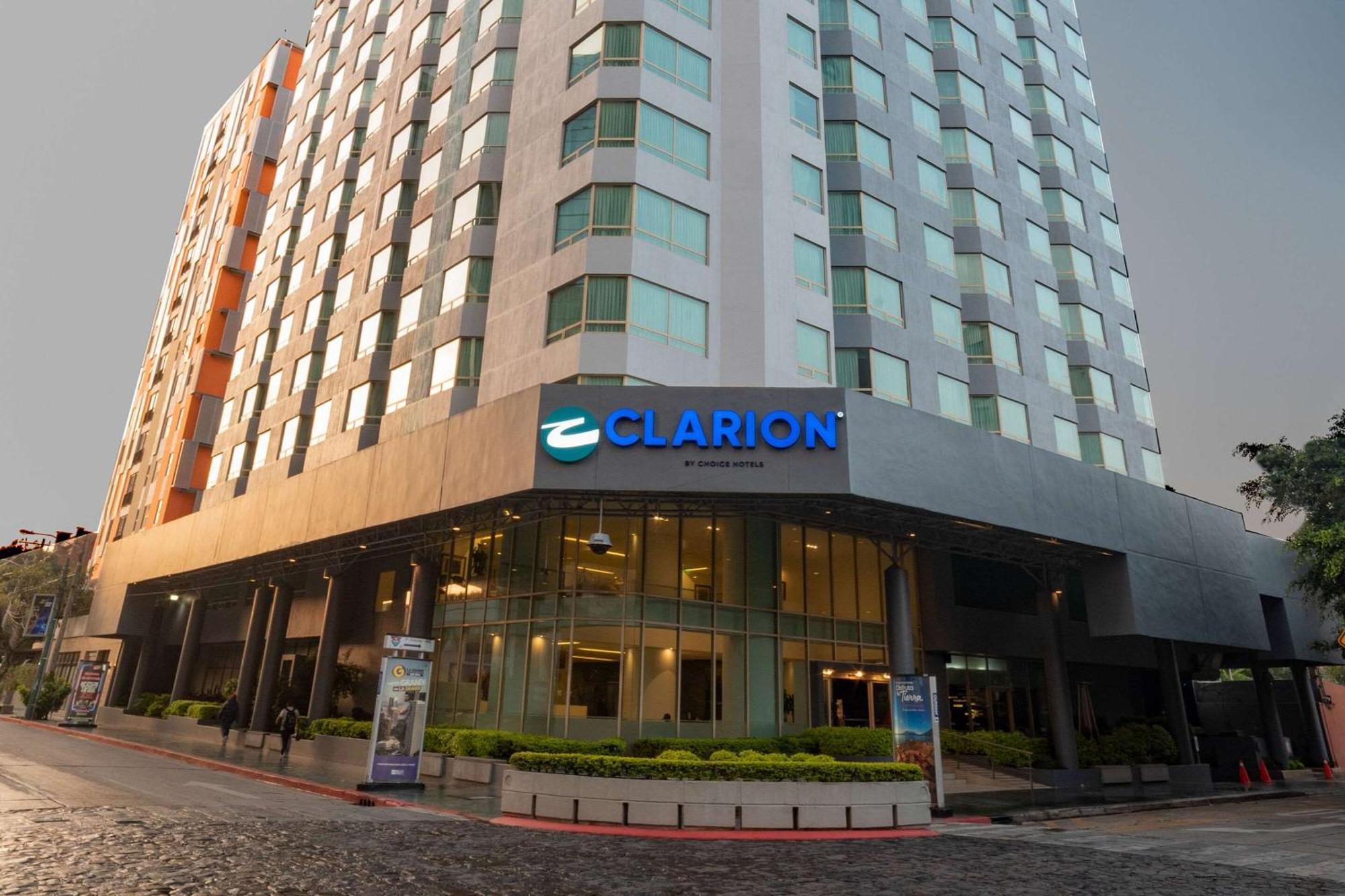 Hotel Clarion Suites Guatemala Exterior foto Clarion Hotel, Bangkok